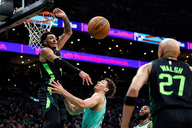 常规赛中其 常规赛中其